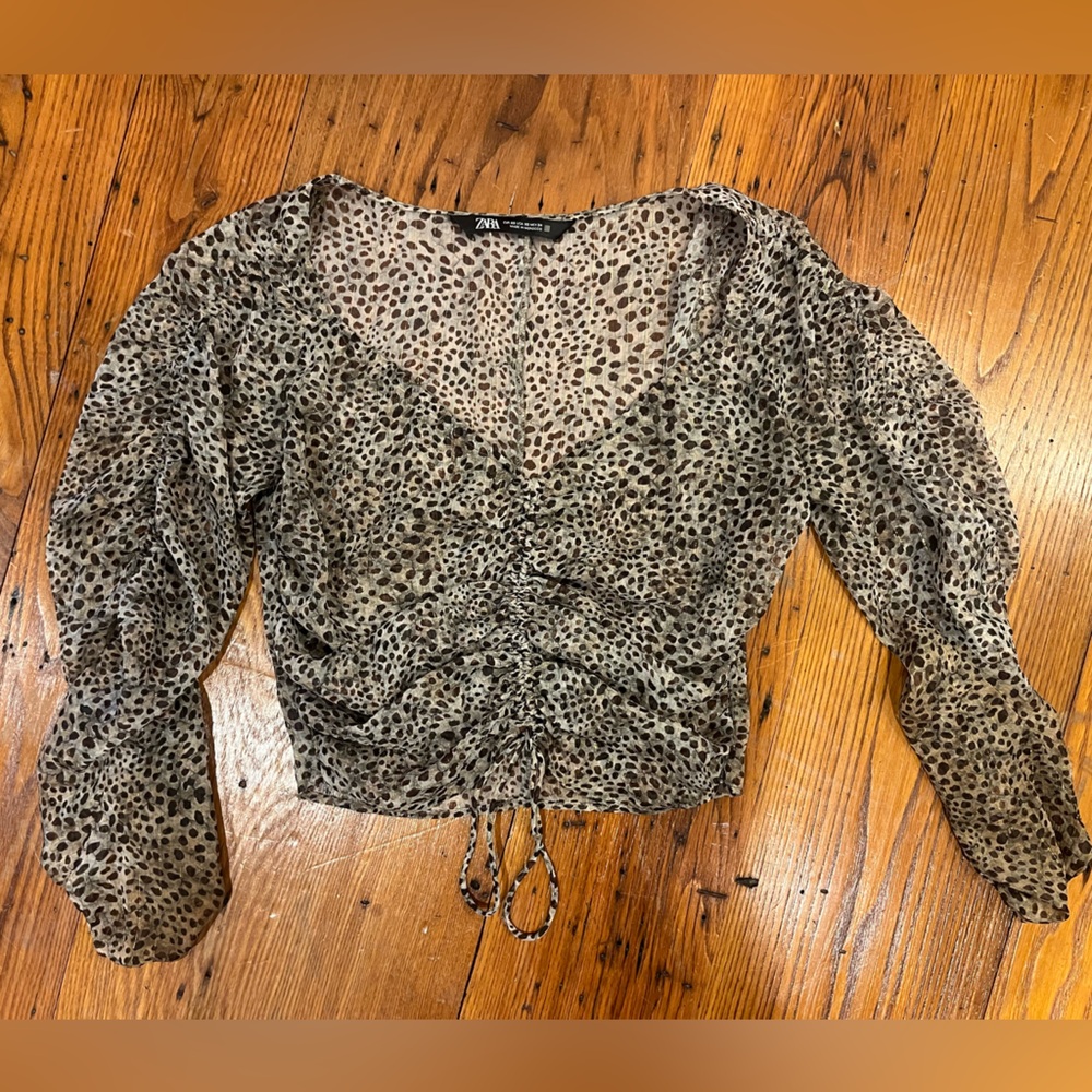 Zara XS Animal Print Long Sleeve Top